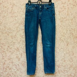 Aeropostale Short Cut Skinny Jeans